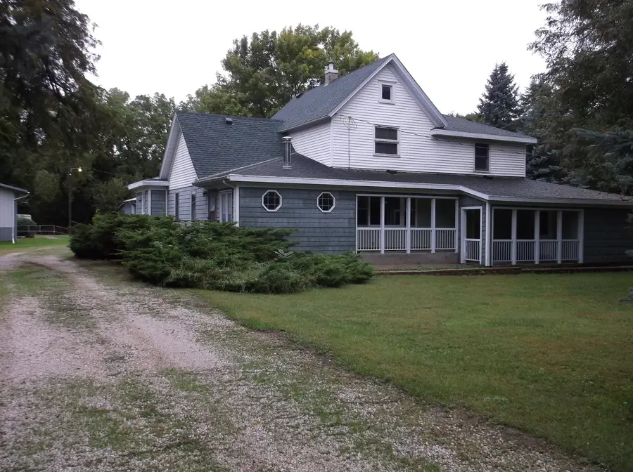 1920 W Park Avenue, Princeton, IL 61356 - #2