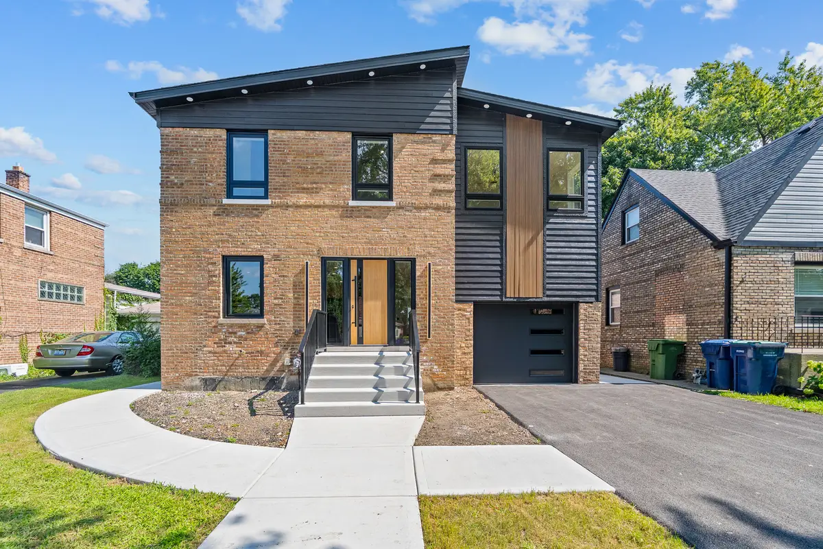 3448 W Clark Drive, Evergreen Park, IL 60805 - #1