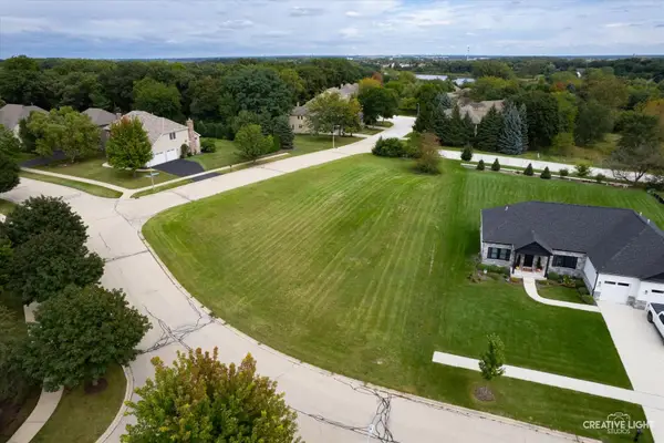 699 Greenfield Road, Sugar Grove, IL 60554