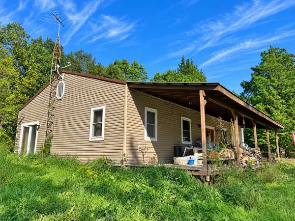 33 Karbers Ridge Road, Herod, IL 62947