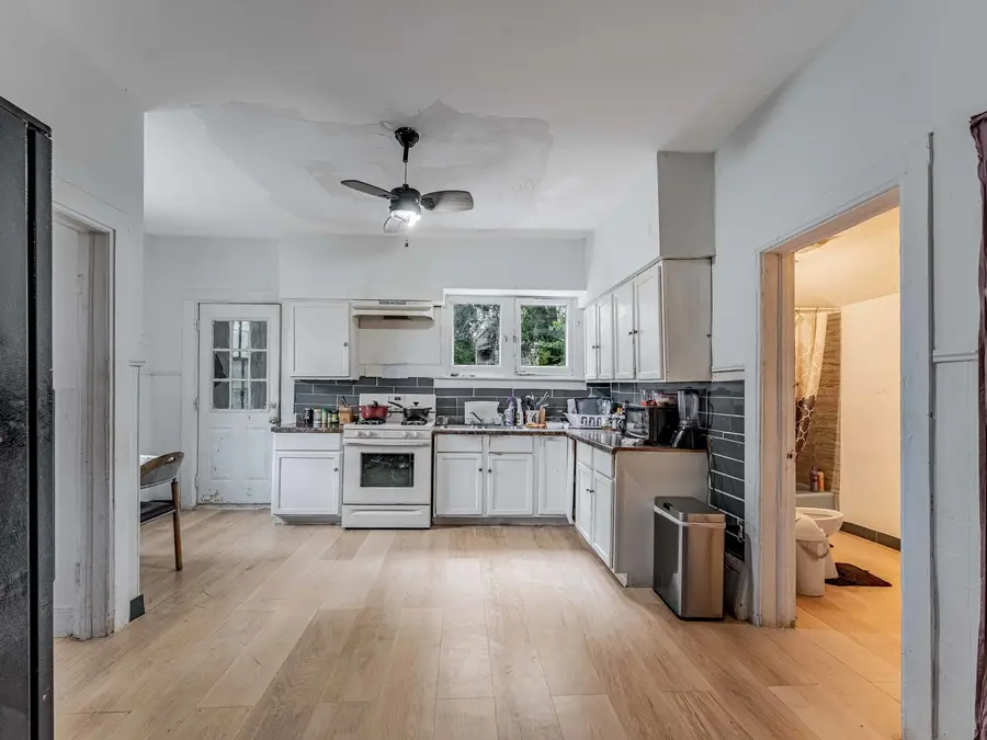 11548 S State Street, Chicago, IL 60628 - #3