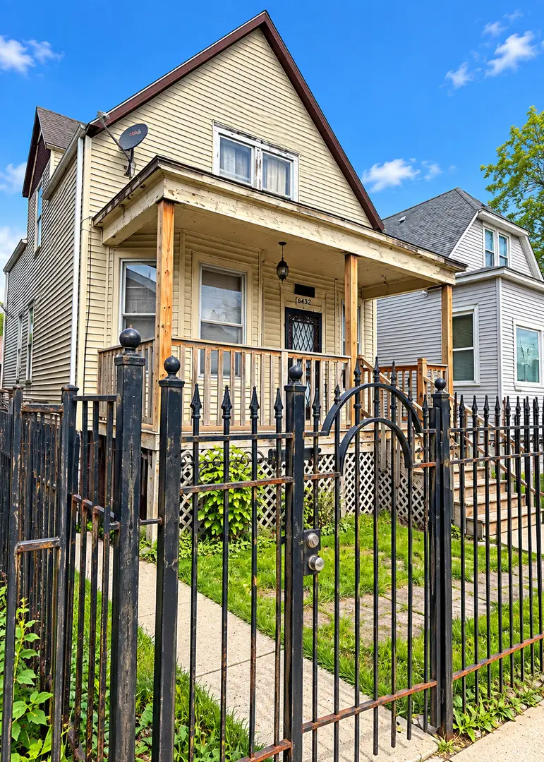 6432 S Damen Avenue, Chicago, IL 60636 - #2