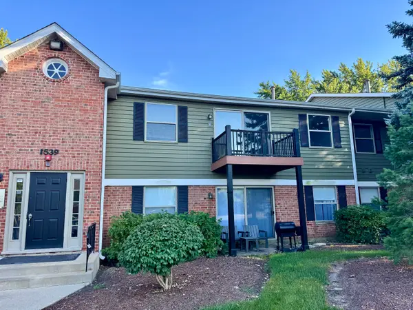 1539 Raymond Drive #204, Naperville, IL 60563