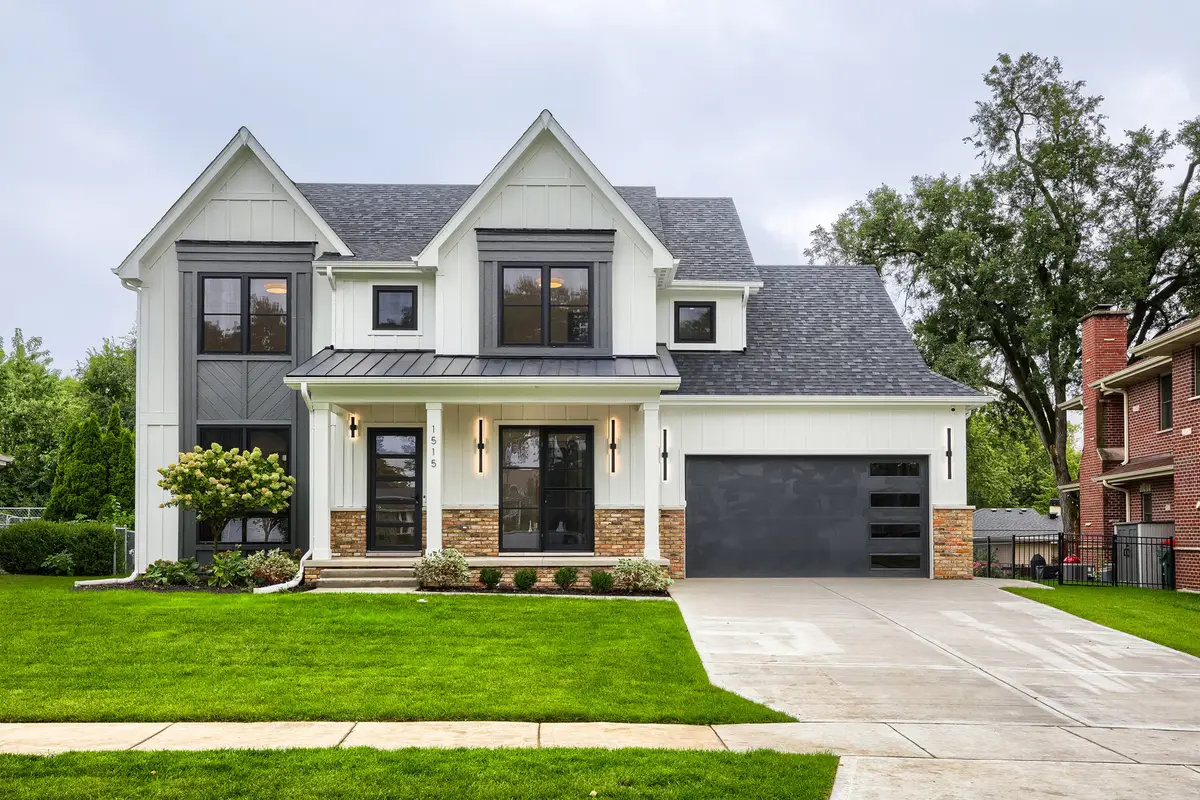 1515 N Fernandez Place, Arlington Heights, IL 60004 - #1