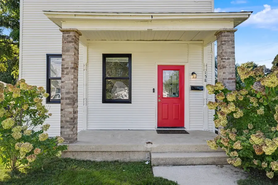 158 S Sycamore Street, El Paso, IL 61738 - #3