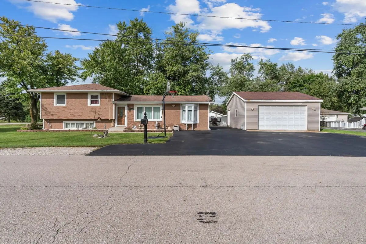 960 Becker Lane, Aurora, IL 60505 - #1