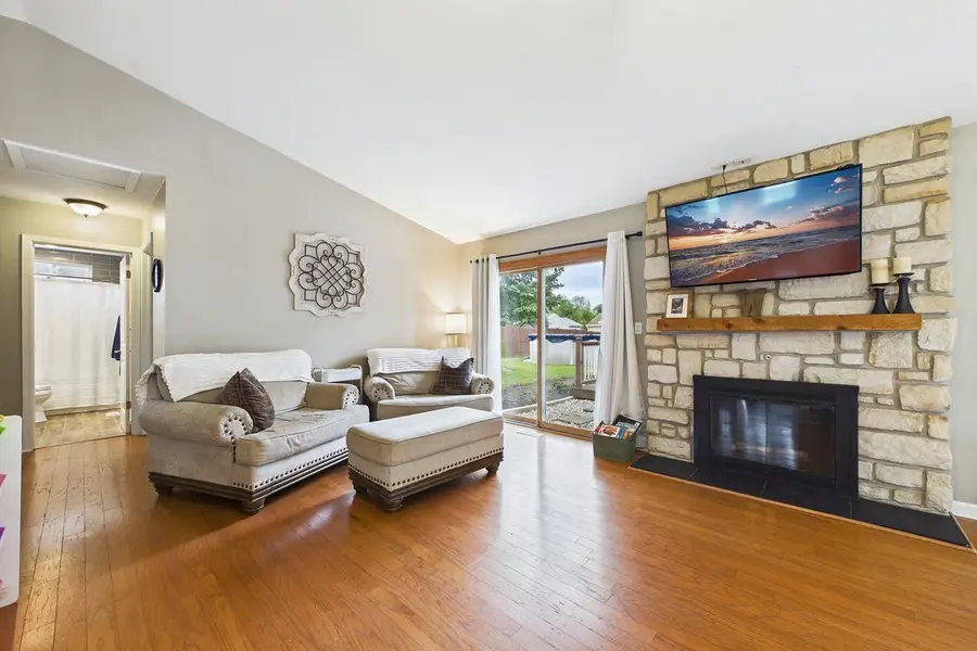 795 Newport Drive, Island Lake, IL 60042 - #2