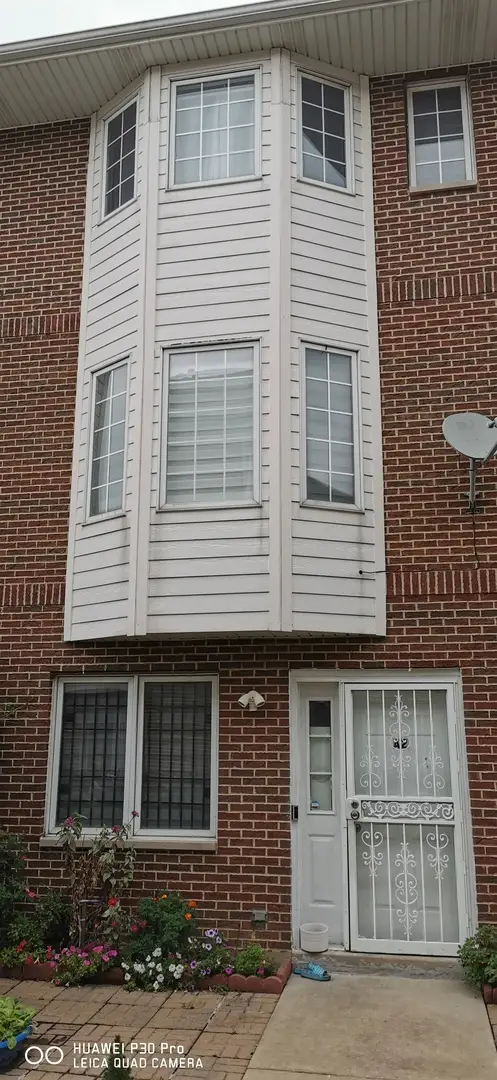 3811 S Maplewood Avenue #A2, Chicago, IL 60632