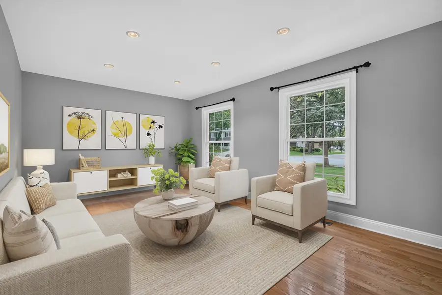 352 Berry Drive, Naperville, IL 60540 - #3