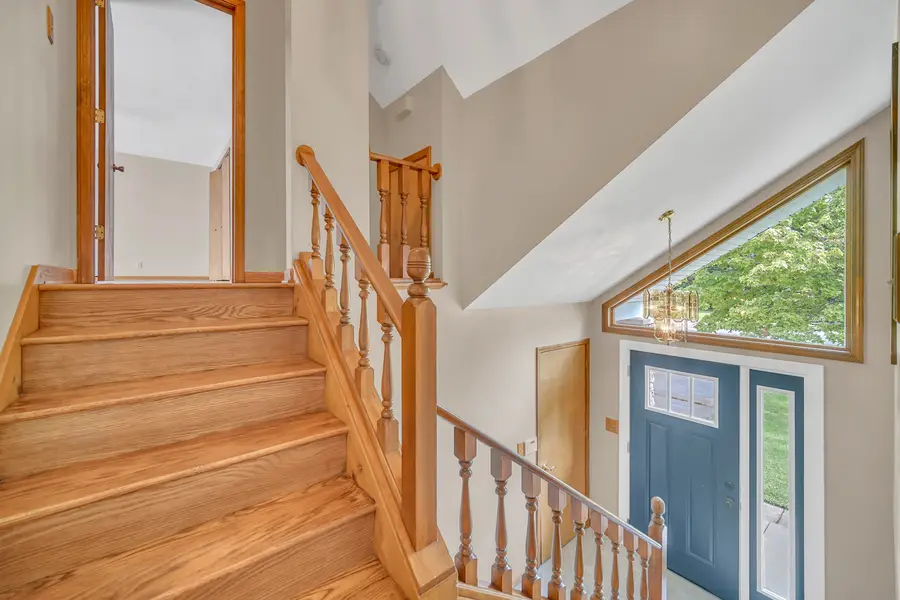 7N140 Nancy Lane, Saint Charles, IL 60175 - #3