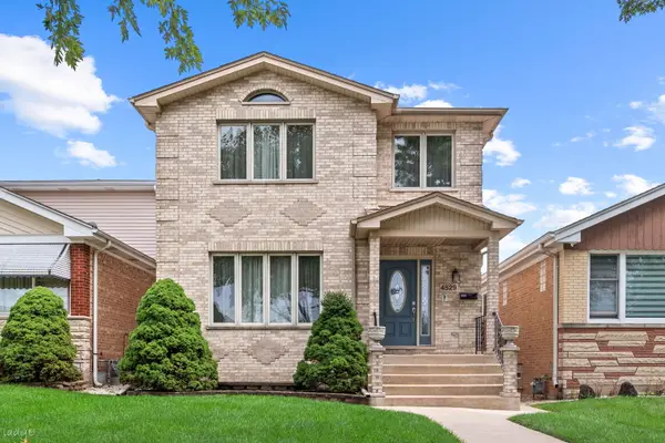 4529 N Sayre Avenue, Harwood Heights, IL 60706