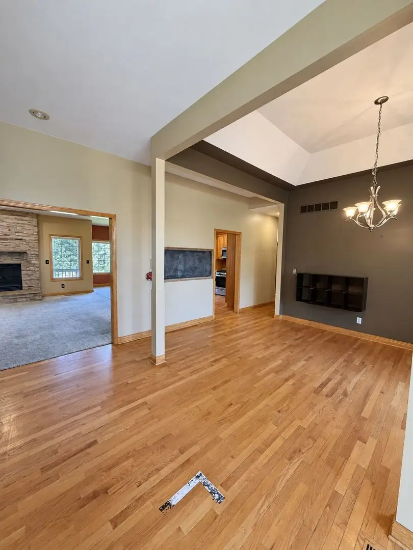 635 Nathan Lattin Lane, Sycamore, IL 60178 - #3