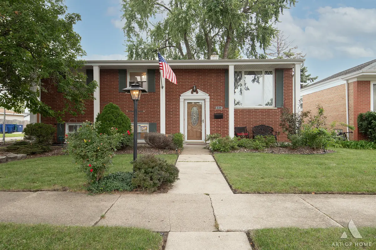9313 Parkside Avenue, Oak Lawn, IL 60453 - #1