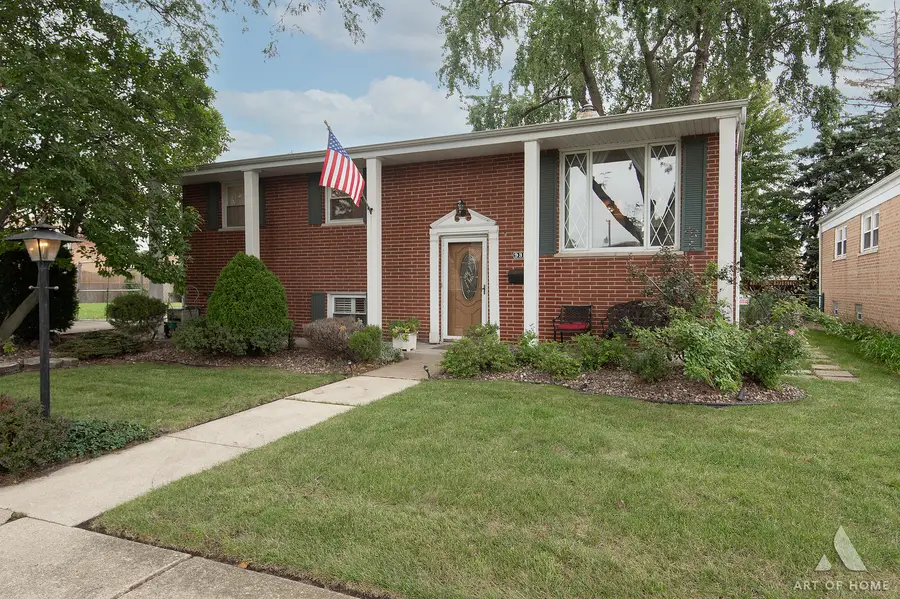 9313 Parkside Avenue, Oak Lawn, IL 60453 - #3