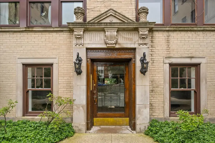 906 Greenwood Street #3E, Evanston, IL 60201 - #2