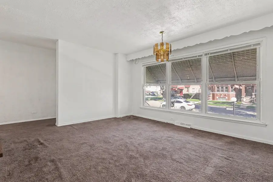 7206 S Seeley Avenue, Chicago, IL 60636 - #3