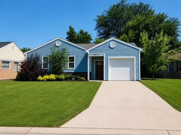 2814 Lexington Drive, Hazel Crest, IL 60429