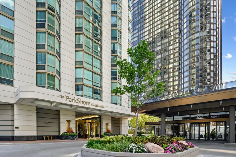 195 N Harbor Drive #2408, Chicago, IL 60601 - #2