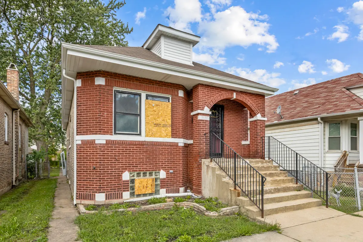 9132 S Blackstone Avenue, Chicago, IL 60619 - #1
