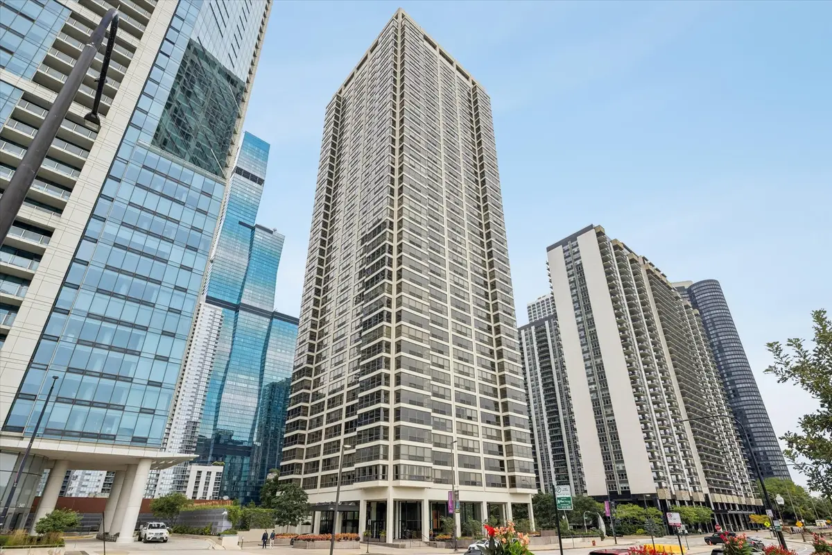 360 E Randolph Street #403, Chicago, IL 60601 - #1