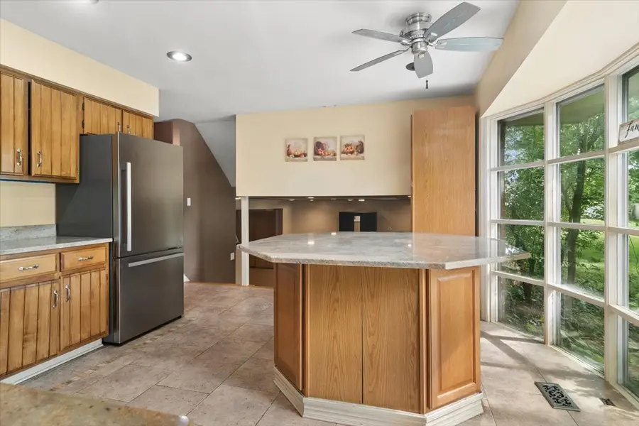 211 W Pickwick Road, Arlington Heights, IL 60005 - #2