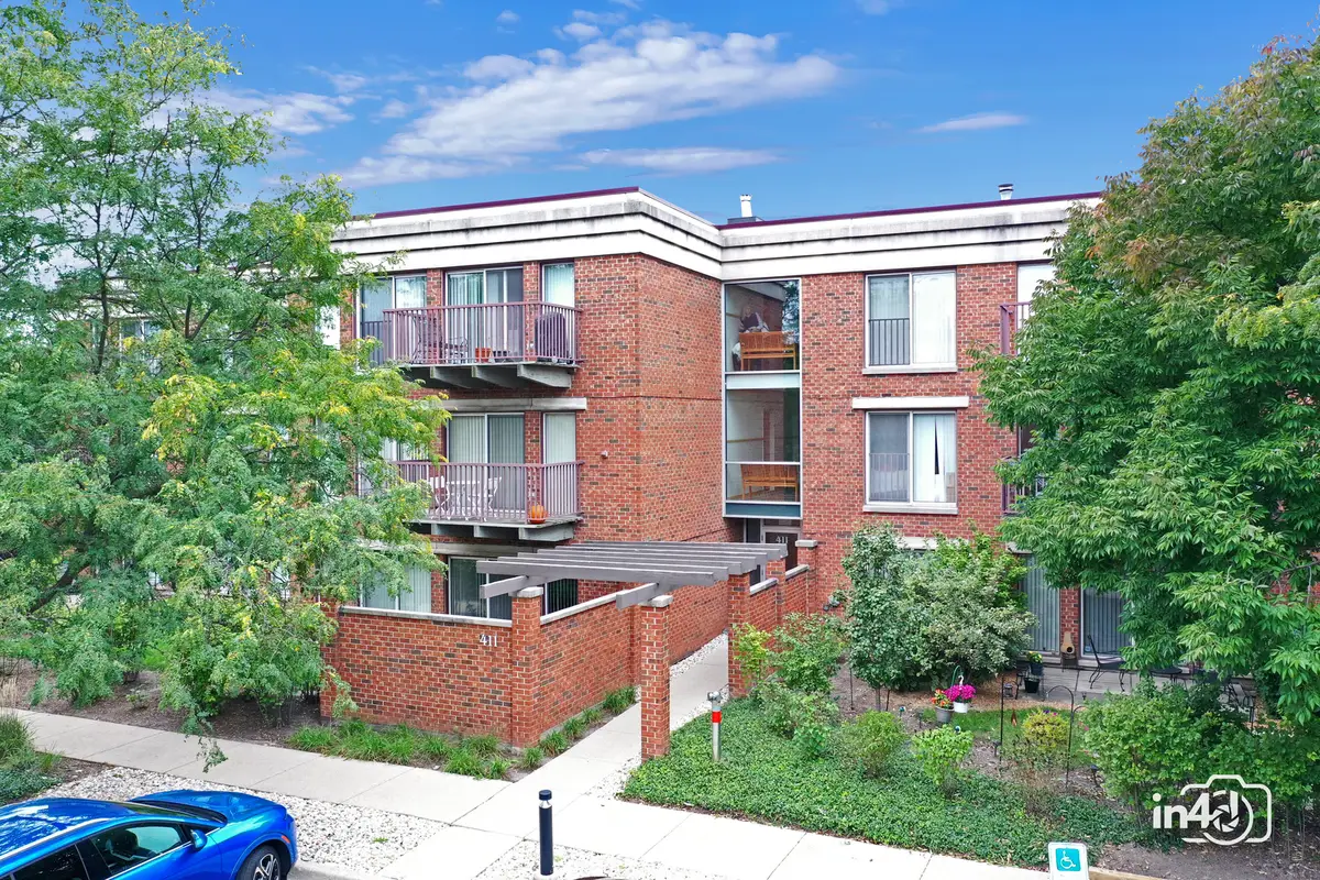 411 Kelburn Road #121, Deerfield, IL 60015 - #1