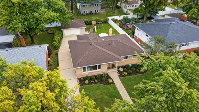 863 S Cedar Avenue, Elmhurst, IL 60126 - #2