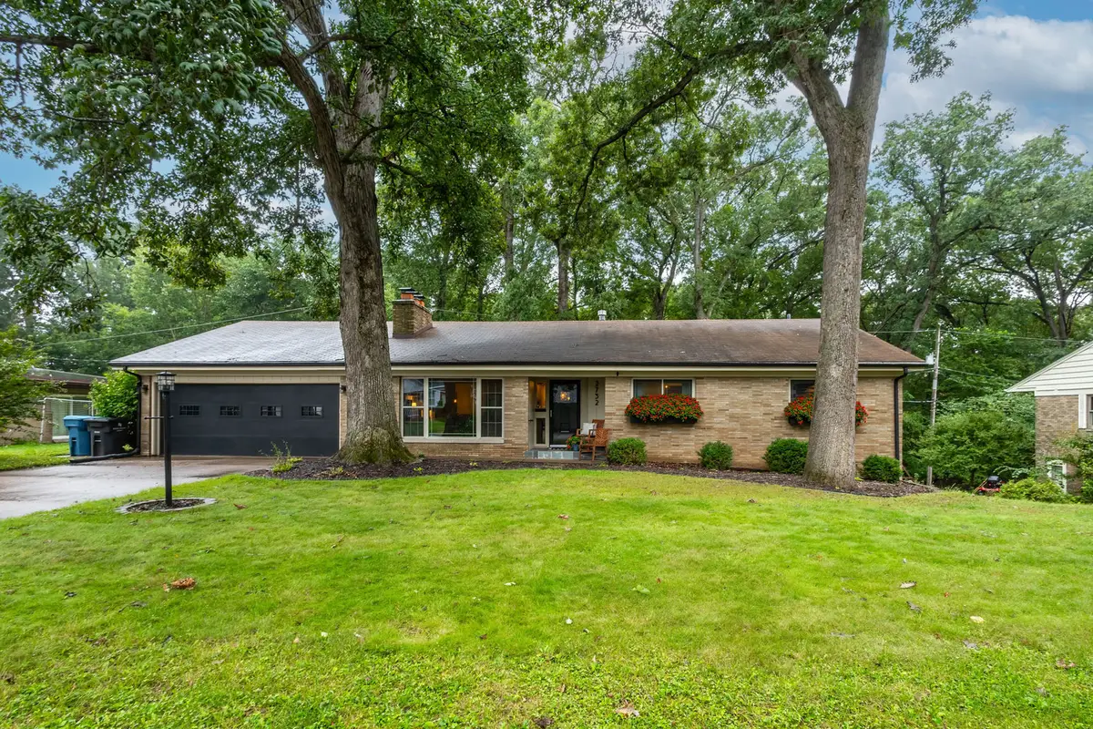 2732 30th Avenue, Rock Island, IL 61201 - #1