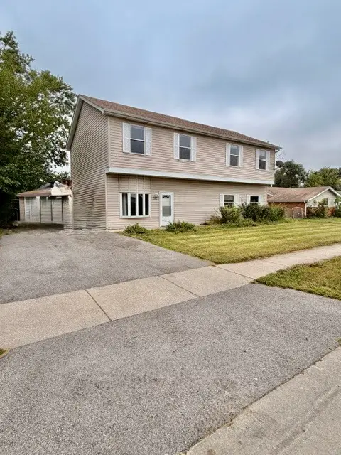 212 Harwood Drive, Bolingbrook, IL 60440