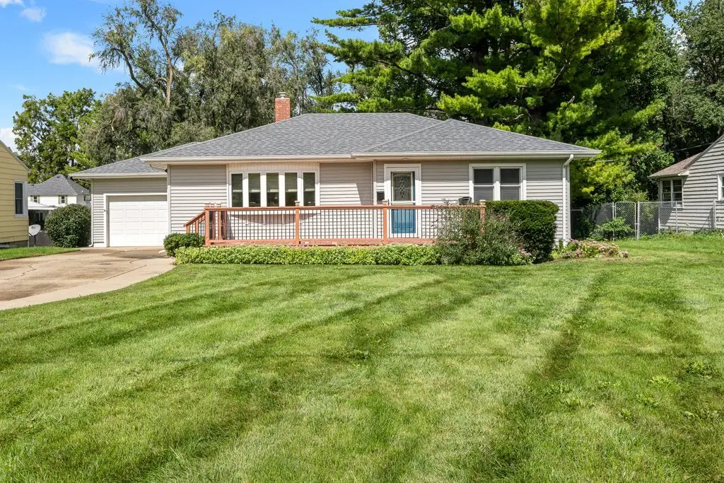 216 E Church Street, Kewanee, IL 61443 - #1