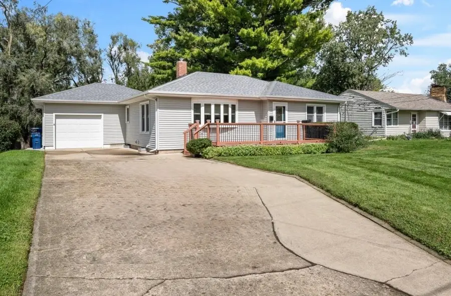 216 E Church Street, Kewanee, IL 61443 - #2