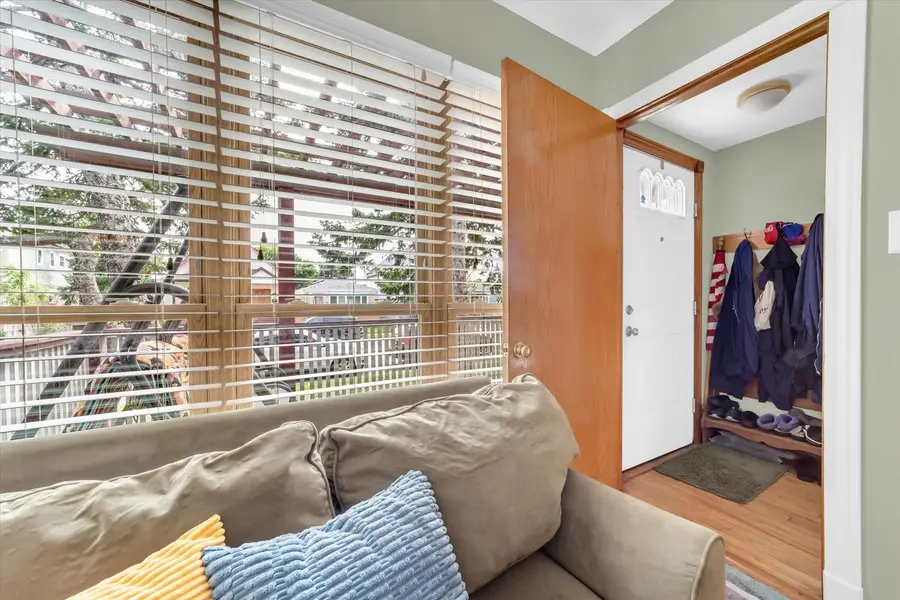 5134 W Ainslie Street, Chicago, IL 60630 - #3