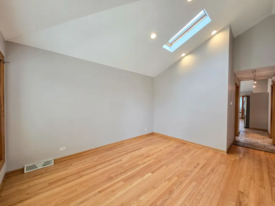 4531 S Keeler Avenue, Chicago, IL 60632 - #3