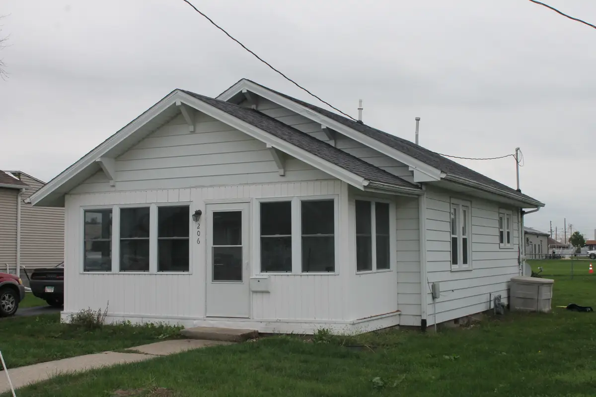 206 S Spring Street, Geneseo, IL 61254 - #1