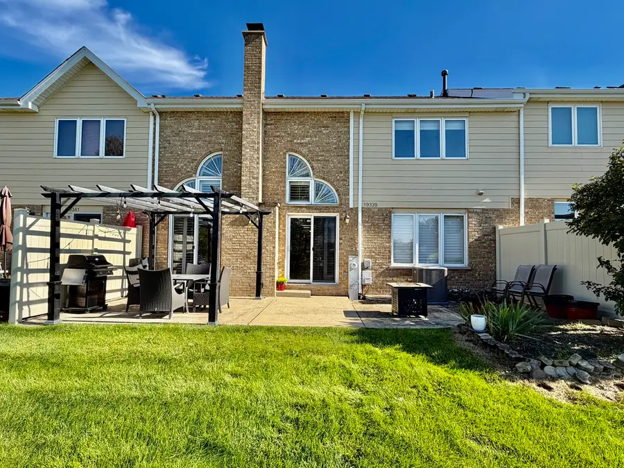 19339 Lisadell Drive, Tinley Park, IL 60487 - #3