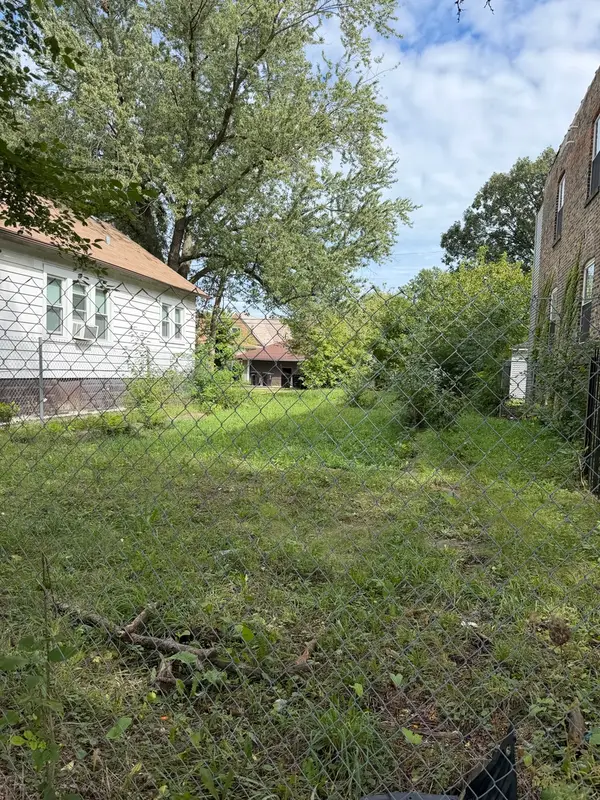 10449 S State Street, Chicago, IL 60628