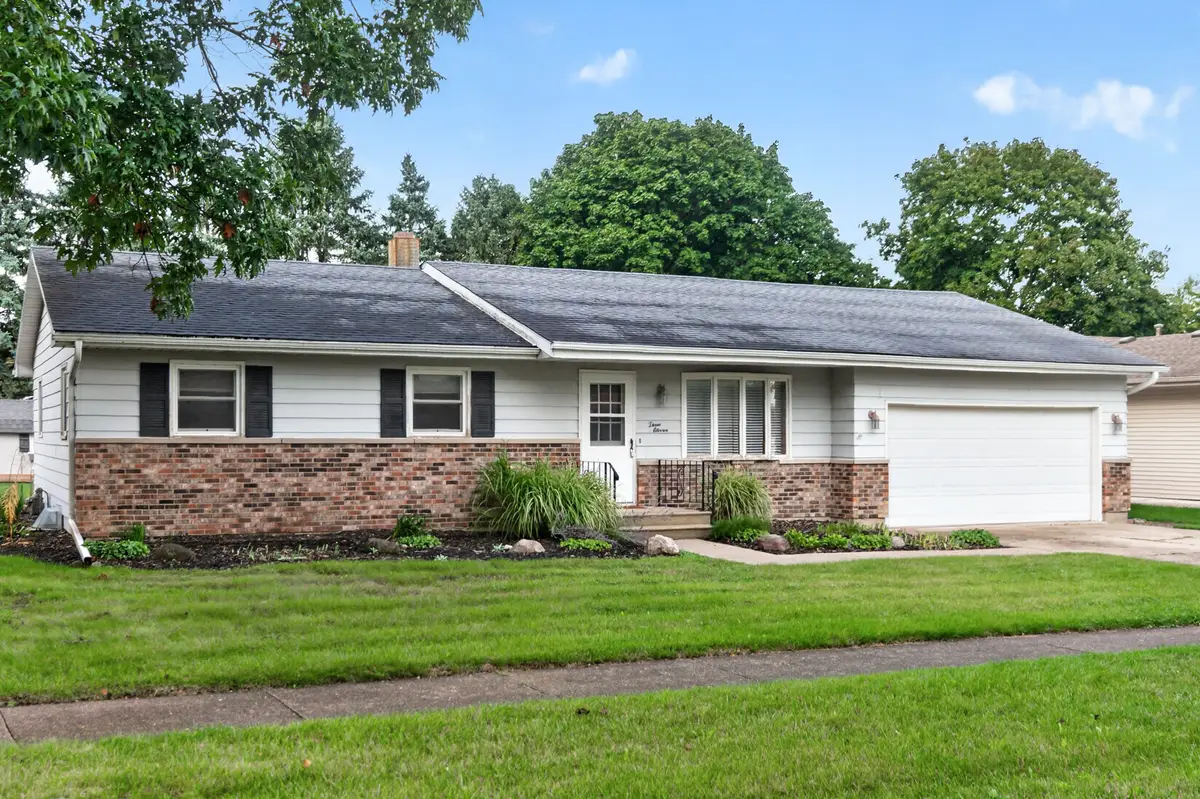311 George Street, Sycamore, IL 60178 - #1