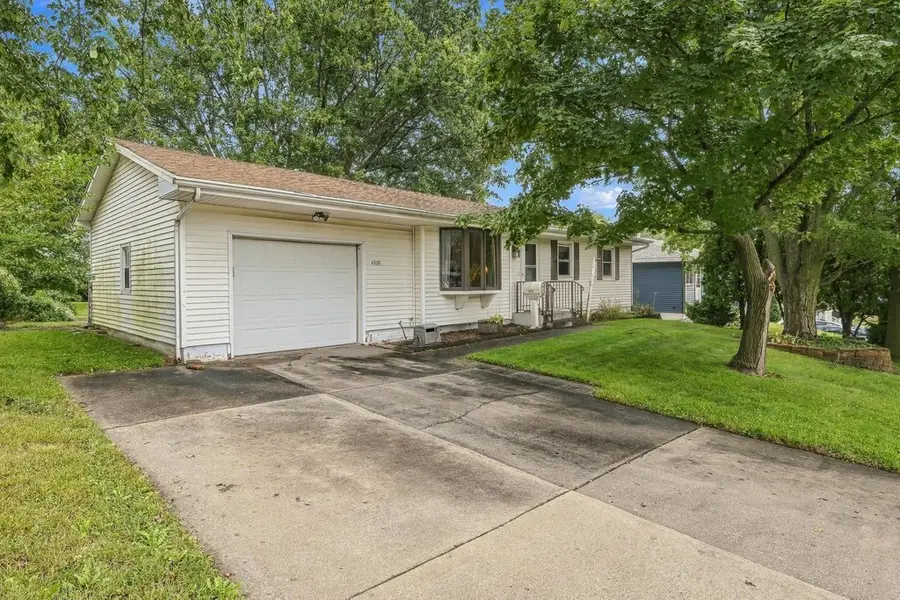 4919 Brown Street, Davenport, IA 52806 - #2