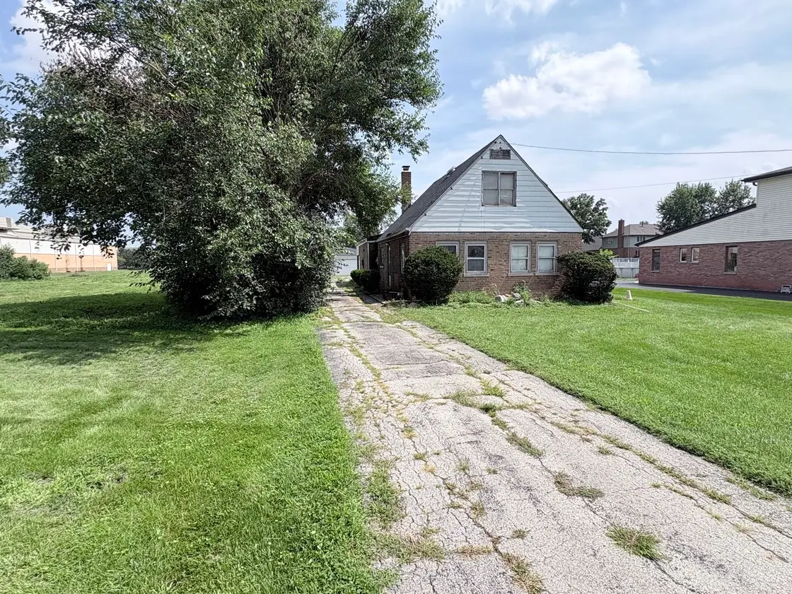 13539 Long Avenue, Crestwood, IL 60418 - #1