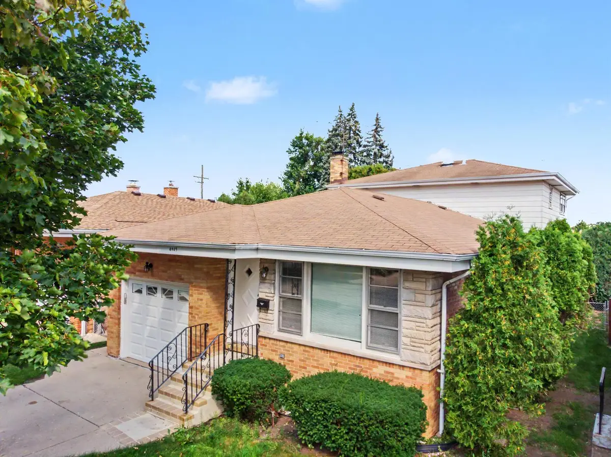 4945 N Neva Avenue, Chicago, IL 60656 - #1