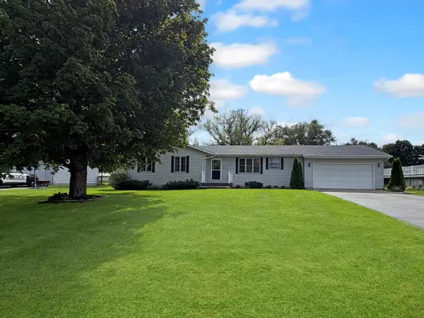 107 Meadow Court, Forreston, IL 61030