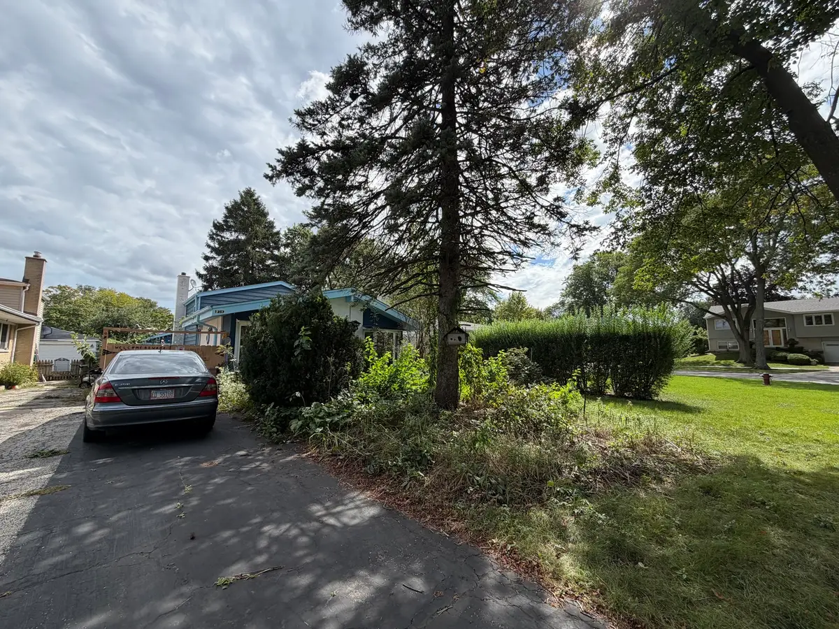1357 S Vail Avenue, Arlington Heights, IL 60005 - #1
