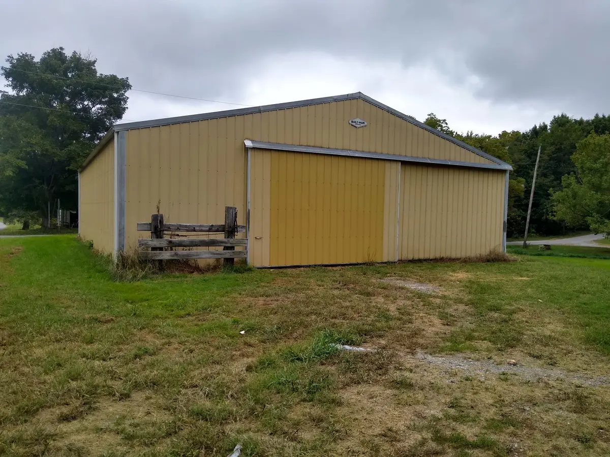 10 North Street, New Burnside, IL 62967 - #1