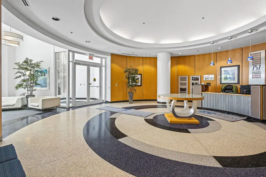 757 N Orleans Street #1901, Chicago, IL 60654 - #2