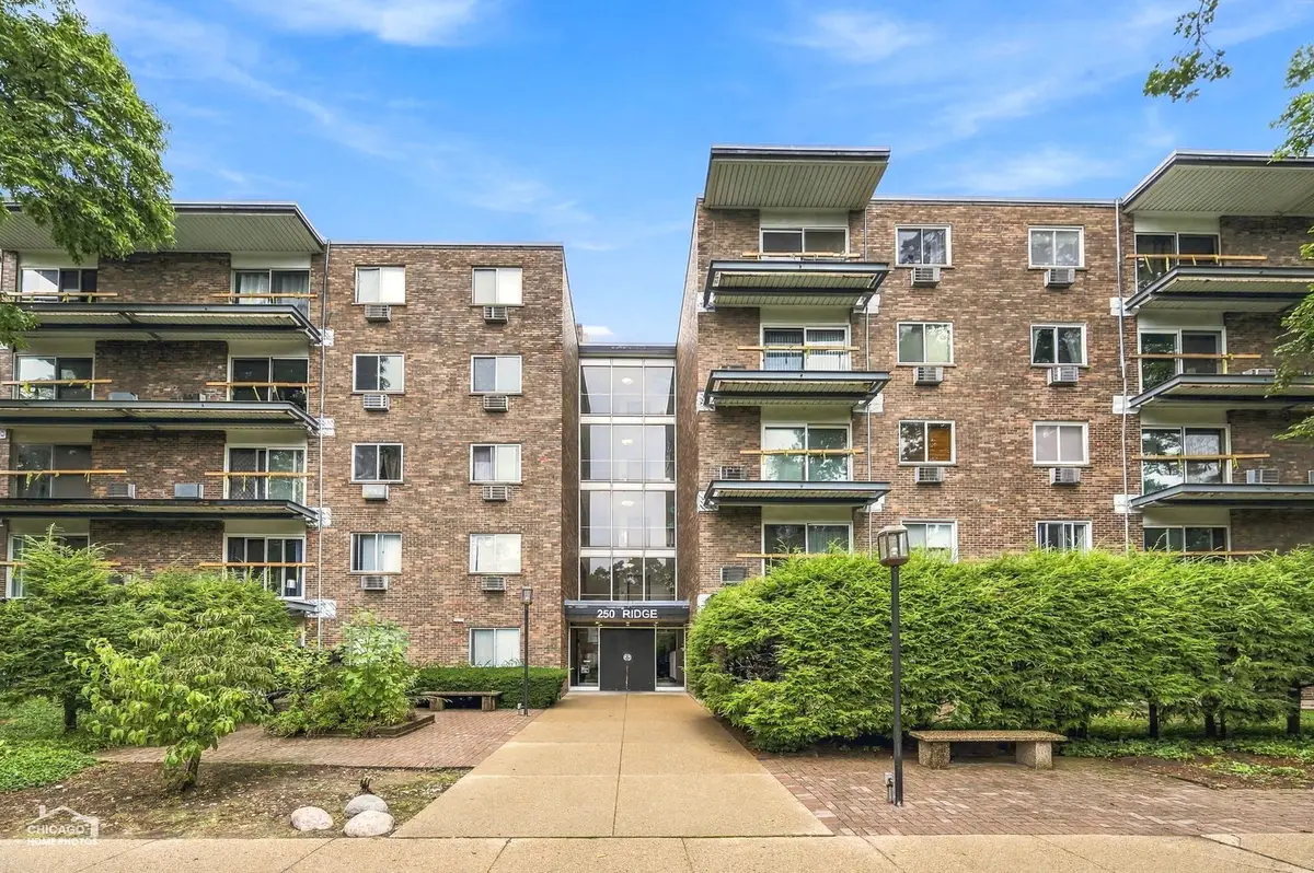 250 Ridge Avenue #4H, Evanston, IL 60202 - #1