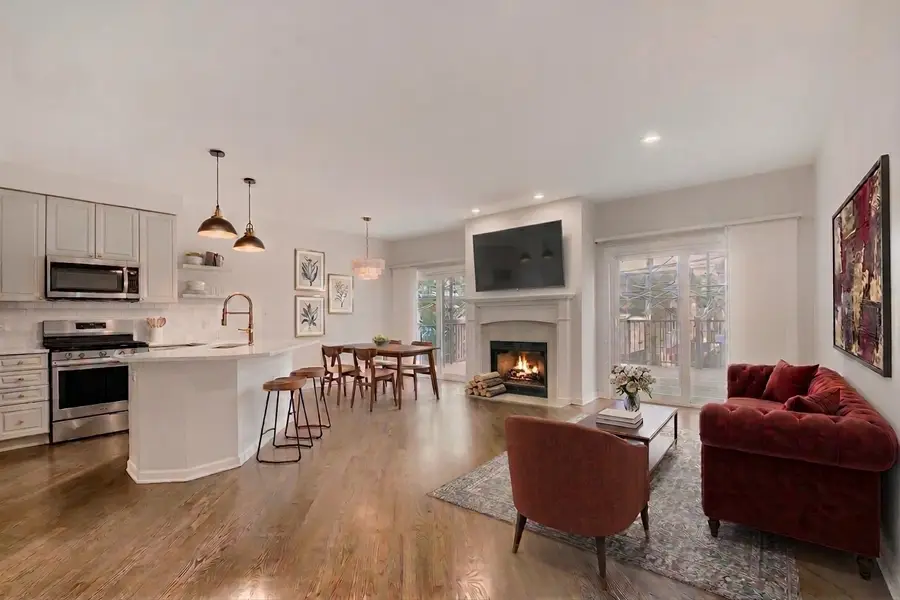 1357 W Fullerton Avenue #B, Chicago, IL 60614 - #2