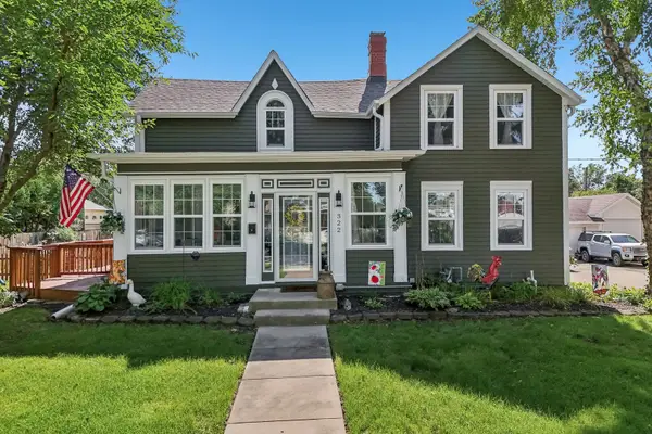 322 W High Street, Sycamore, IL 60178