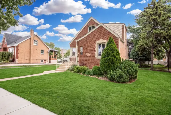 5627 S Neenah Avenue, Chicago, IL 60638