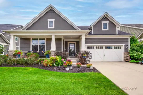 685 Insull Drive, Vernon Hills, IL 60061