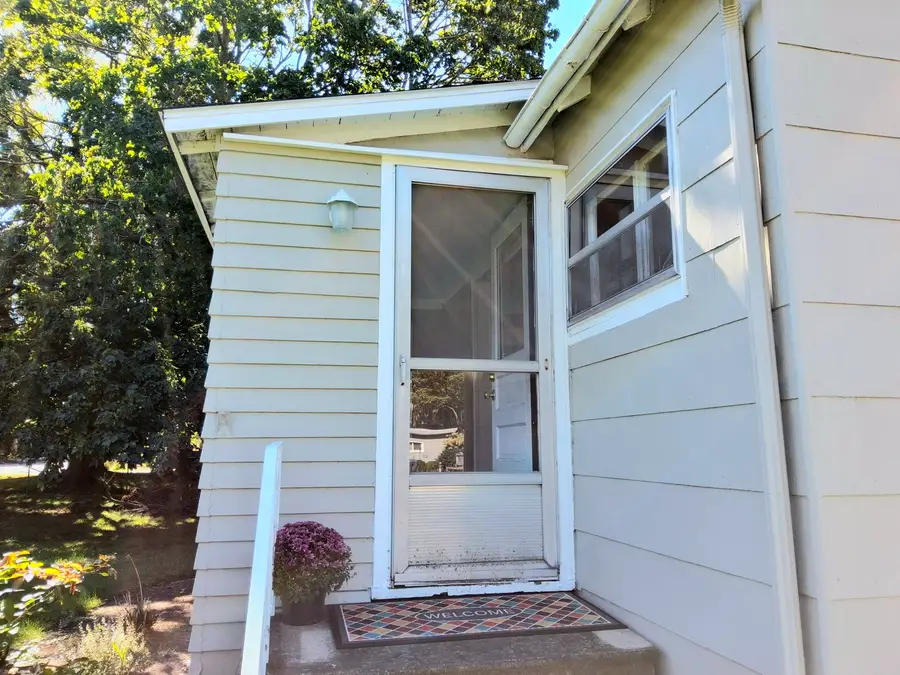406 Cottage Row, Sycamore, IL 60178 - #2